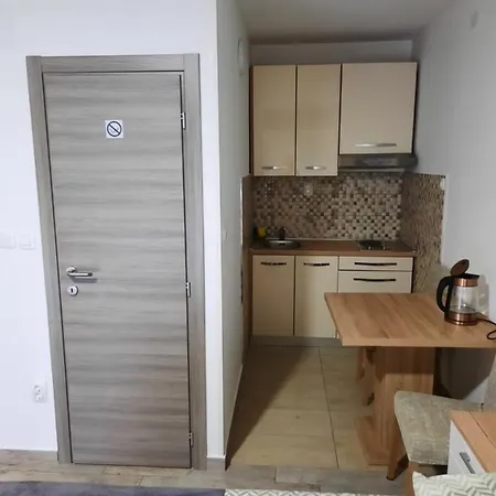 Apartments Pericic Podstrana Exterior photo
