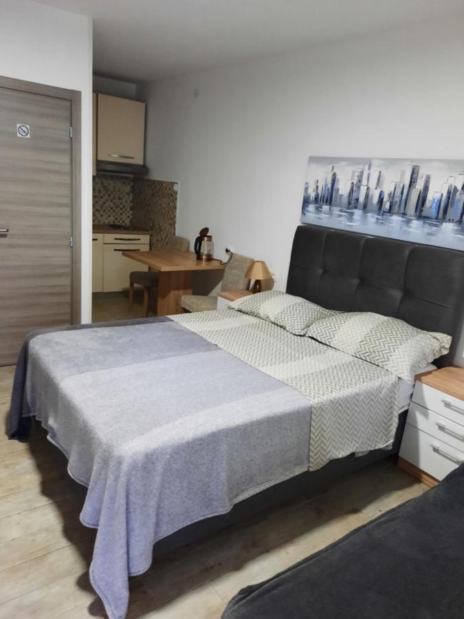 Apartment Pericic *