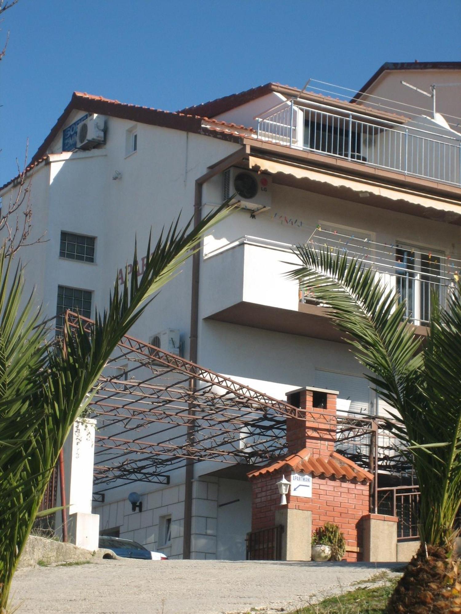 Apartment Pericic *